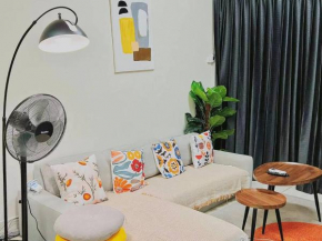 House 5 rooms, Ekkamai BTS 12mins walk, 711, shopping mall